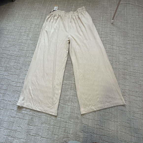 Halogen Cream Wide Leg Pants - Picture 1 of 5